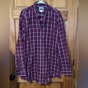 Men’s Wrangler Riata Plaid Button Down